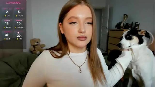 Image 3 of ju_lii Stream on Chaturbate on 1 month ago