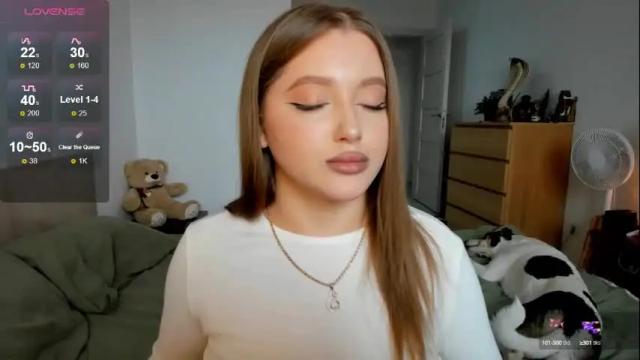 Thumbnail 2, ju_lii's Stream at Chaturbate, 1 month ago
