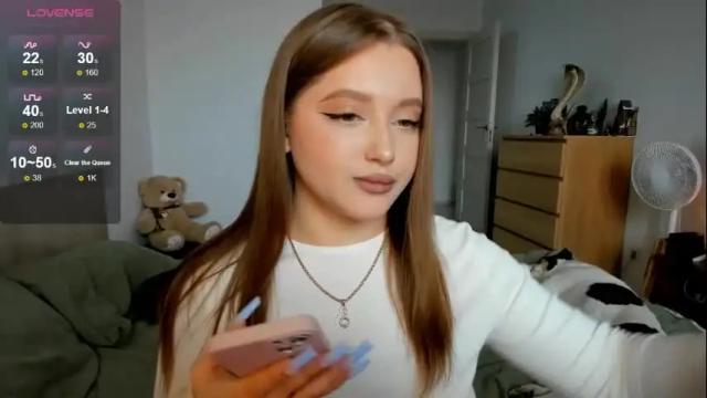 Image 7 of ju_lii Stream on Chaturbate on 1 month ago