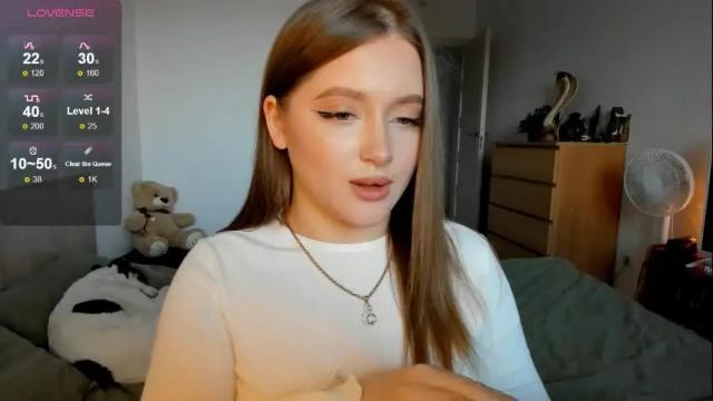 Image 6 of ju_lii Stream on Chaturbate on 1 month ago