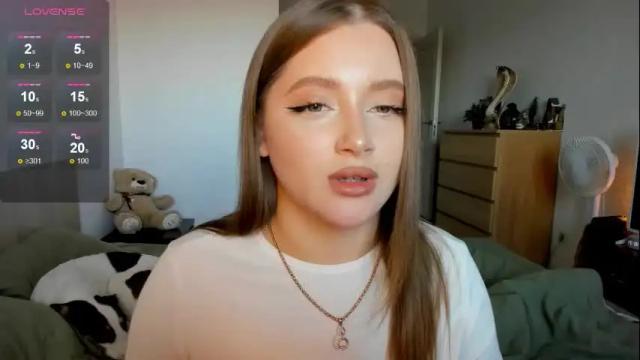 Image 6 of ju_lii Stream on Chaturbate on 1 month ago