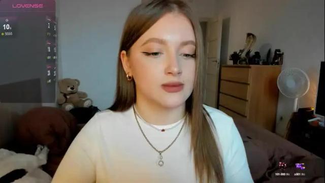 Image 10 of ju_lii Stream on Chaturbate on 20 days ago