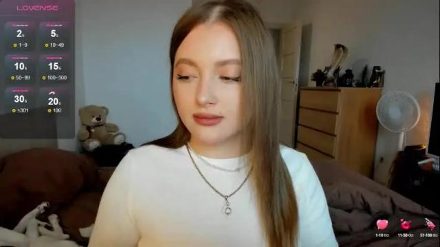 Image 3 of ju_lii Stream on Chaturbate on 20 days ago