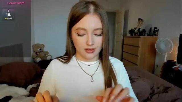 Image 7 of ju_lii Stream on Chaturbate on 20 days ago