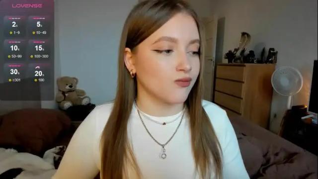 Image 8 of ju_lii Stream on Chaturbate on 20 days ago