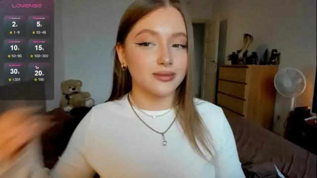 Thumbnail 3, ju_lii's Stream at Chaturbate, 17 days ago