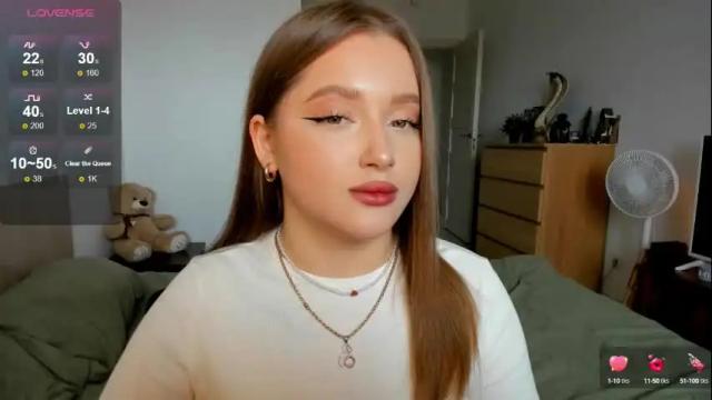 Image 3 of ju_lii Stream on Chaturbate on 13 days ago
