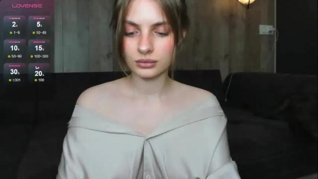 Image 12 of ju_lii Stream on Chaturbate on 11 days ago