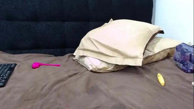 Thumbnail 1, juan_and_luciana's Stream at Chaturbate, 1 month ago