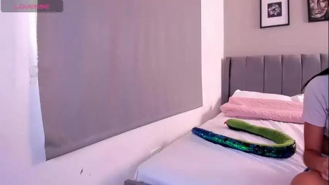 Image 2 of juan_y_ana_69 Stream on Chaturbate on 1 month ago