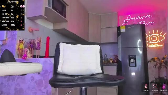 Image 3 of juana18quintero Stream on Chaturbate on 1 month ago