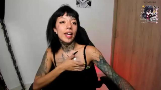 Image 4 of juanamerlina_ Stream on Chaturbate on 15 months ago