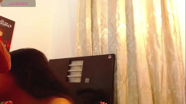 Image 11 of juanftmaria Stream on Chaturbate on 4 months ago