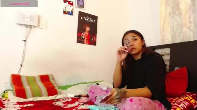 Image 3 of juanftmaria Stream on Chaturbate on 4 months ago