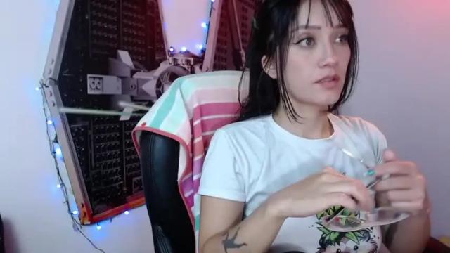 Image 7 of juanita_adams Stream on Chaturbate on 13 months ago