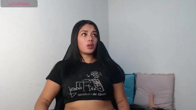 Image 6 of juanita_angell Stream on Chaturbate on 18 months ago