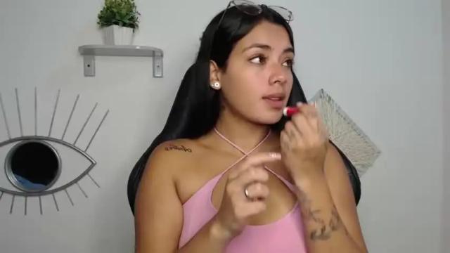 Image 10 of juanita_angell Stream on Chaturbate on 18 months ago