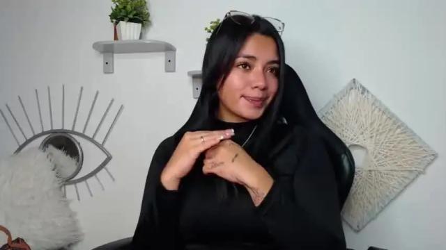 Image 12 of juanita_angell Stream on Chaturbate on 18 months ago