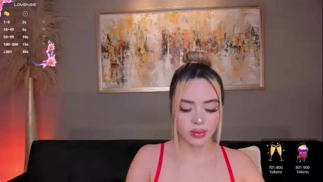 Image 4 of juanitaclay Stream on Chaturbate on 26 days ago