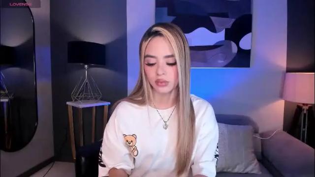 Thumbnail 1, juanitaclay's Stream at Chaturbate, 1 month ago