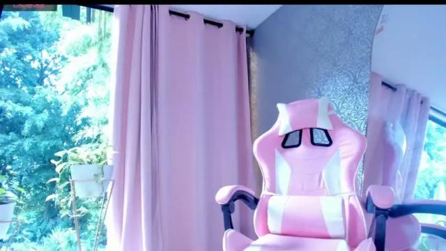 Image 7 of juanitasalvatore Stream on Chaturbate on 12 months ago