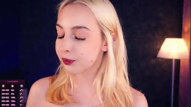 Image 11 of judithchristina Stream on Chaturbate on 1 month ago