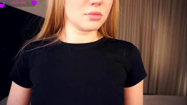 Image 7 of judithchristina Stream on Chaturbate on 28 days ago