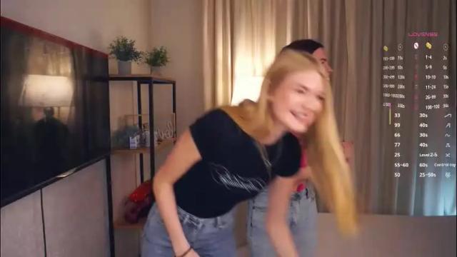 Image 3 of judithchristina Stream on Chaturbate on 1 month ago