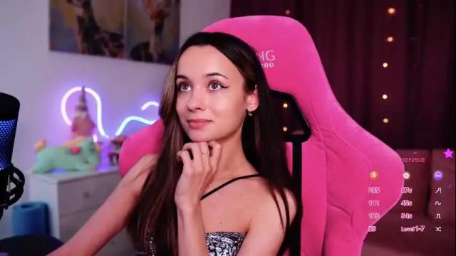 Image 2 of juicy___angel Stream on Chaturbate on 1 month ago