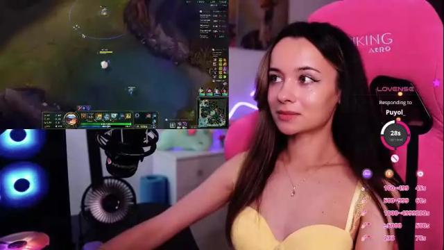 Image 6 of juicy___angel Stream on Chaturbate on 1 month ago