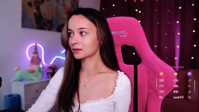 Image 2 of juicy___angel Stream on Chaturbate on 1 month ago
