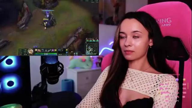 Image 12 of juicy___angel Stream on Chaturbate on 1 month ago