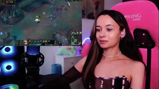 Image 6 of juicy___angel Stream on Chaturbate on 1 month ago