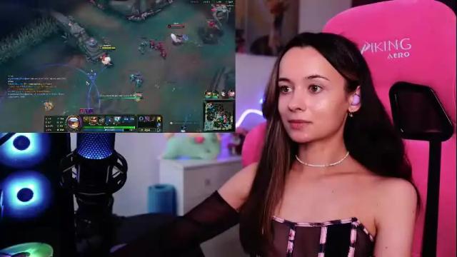 Image 8 of juicy___angel Stream on Chaturbate on 1 month ago