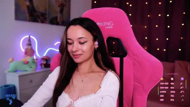 Image 11 of juicy___angel Stream on Chaturbate on 1 month ago
