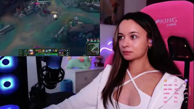 Image 12 of juicy___angel Stream on Chaturbate on 1 month ago