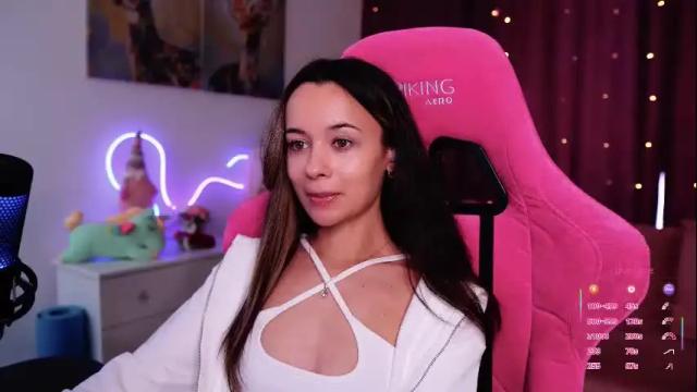 Image 3 of juicy___angel Stream on Chaturbate on 1 month ago
