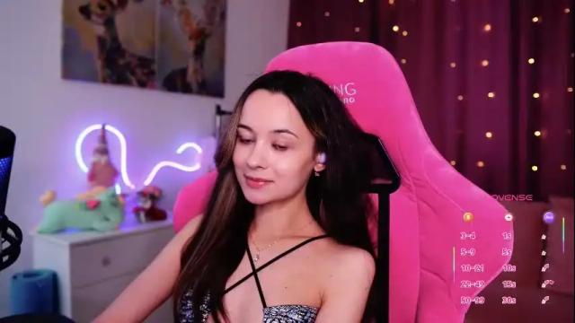 Image 12 of juicy___angel Stream on Chaturbate on 1 month ago