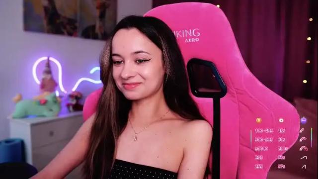 Image 4 of juicy___angel Stream on Chaturbate on 1 month ago