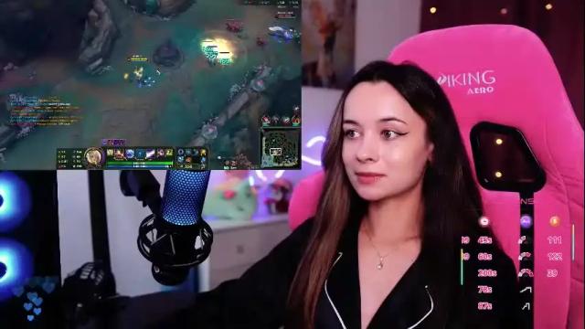 Image 11 of juicy___angel Stream on Chaturbate on 1 month ago