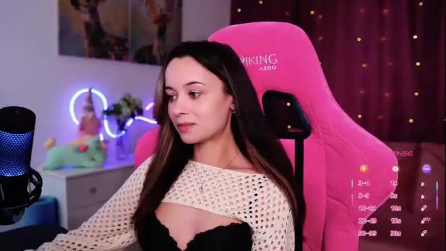 Image 3 of juicy___angel Stream on Chaturbate on 1 month ago
