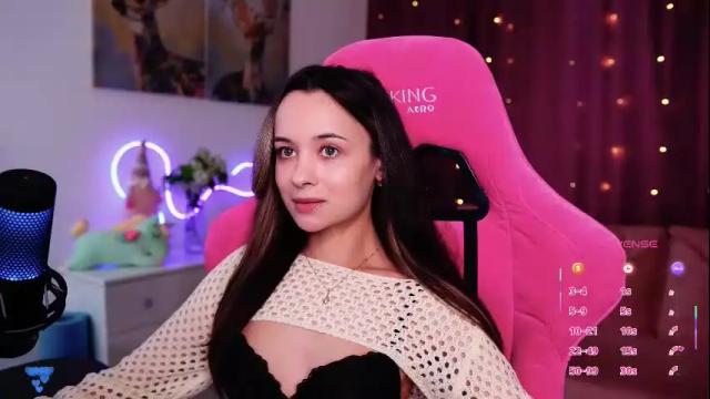 Image 8 of juicy___angel Stream on Chaturbate on 1 month ago