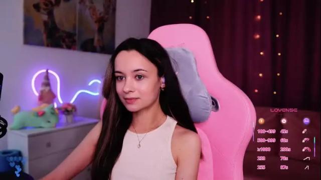 Image 4 of juicy___angel Stream on Chaturbate on 21 days ago