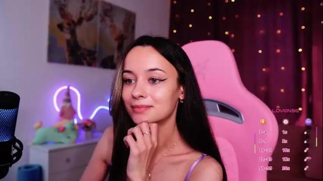 Image 2 of juicy___angel Stream on Chaturbate on 14 days ago