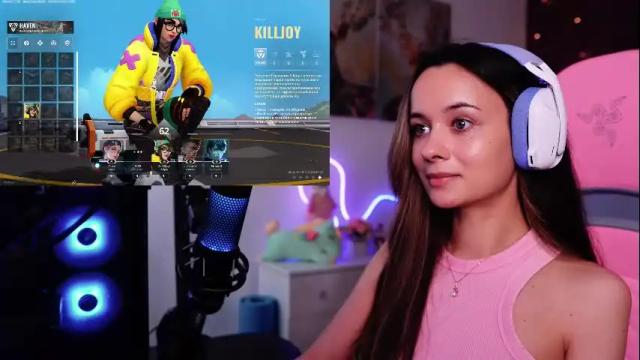 Image 11 of juicy___angel Stream on Chaturbate on 6 days ago
