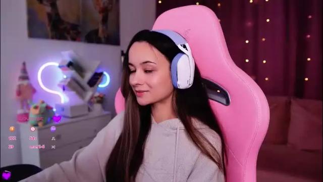 Image 6 of juicy___angel Stream on Chaturbate on 1 month ago