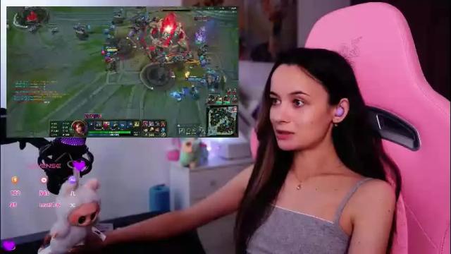 Image 12 of juicy___angel Stream on Chaturbate on 1 month ago