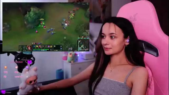 Image 8 of juicy___angel Stream on Chaturbate on 1 month ago