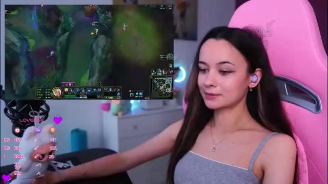 Image 3 of juicy___angel Stream on Chaturbate on 1 month ago