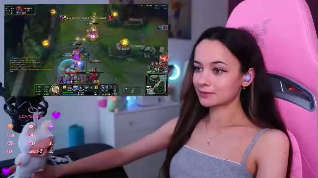 Image 6 of juicy___angel Stream on Chaturbate on 1 month ago